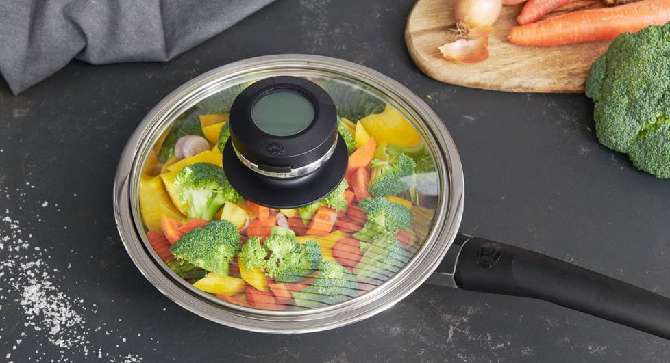 The AMC glass lid – the new “perfect match” for your pots and pans - AMC